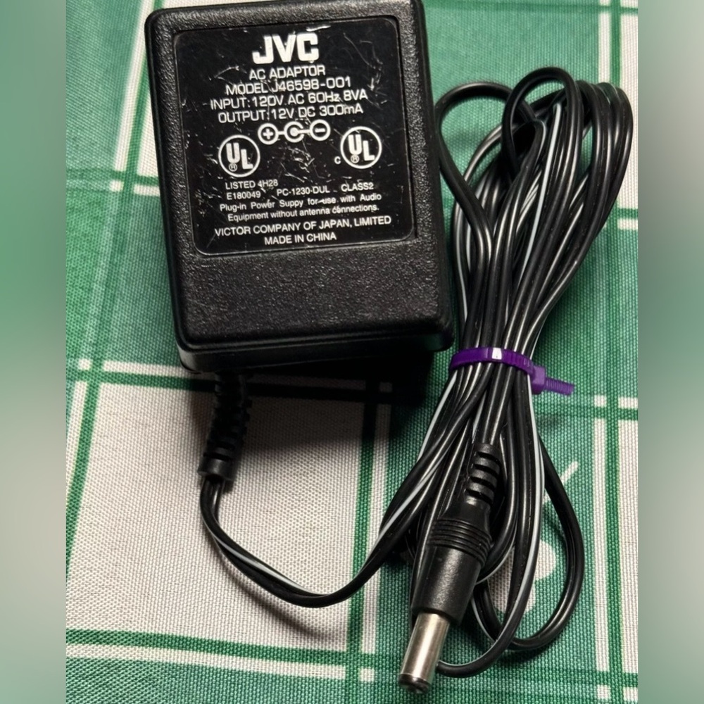 JVC AC Adapter J46598-001